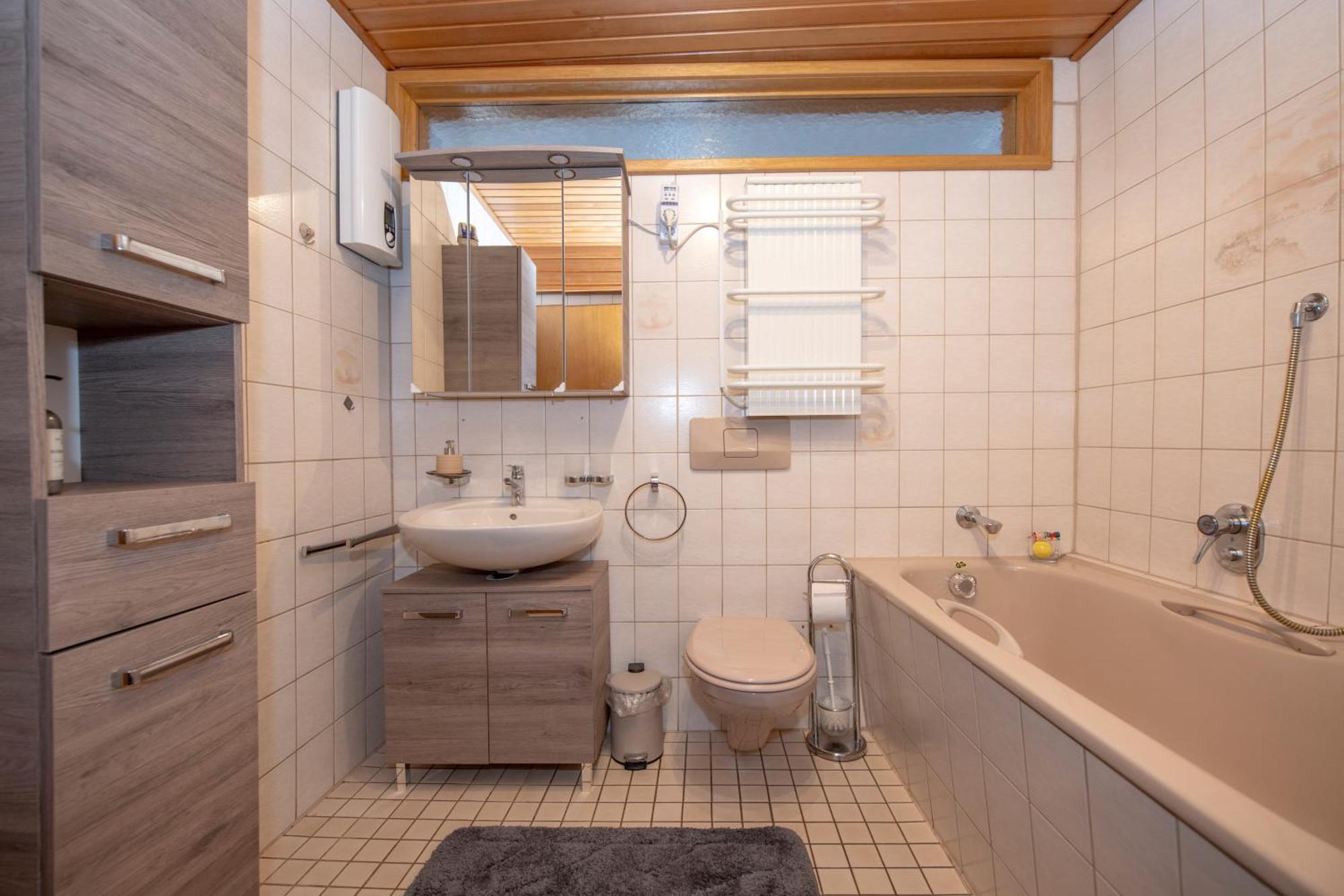 Апартаменты Haus Moselwelt - Tilda Целль-ан-дер-Мозель Экстерьер фото